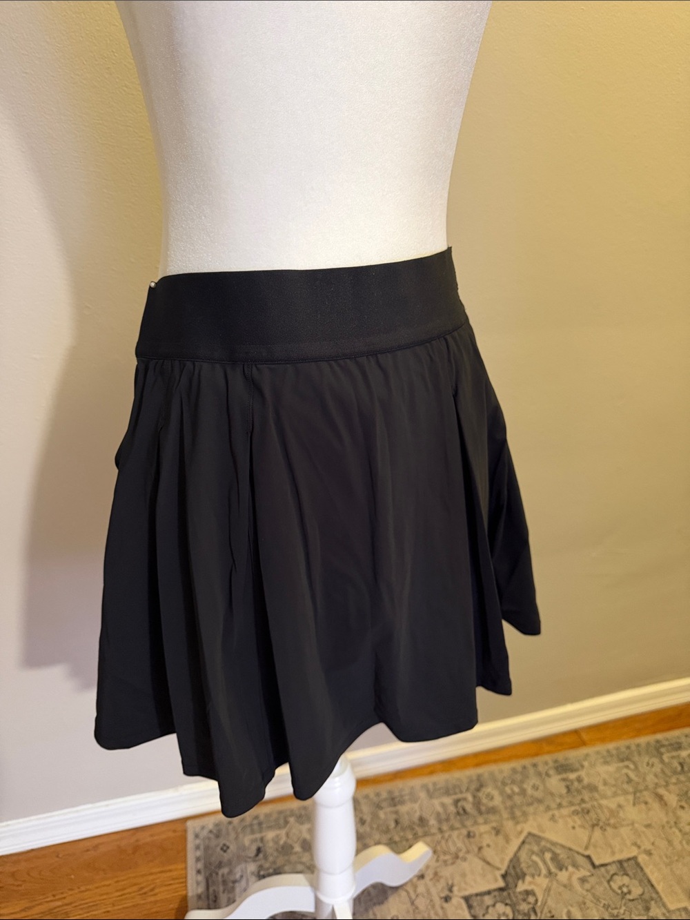 Lululemon Black Pleated Women's Tennis Skort
